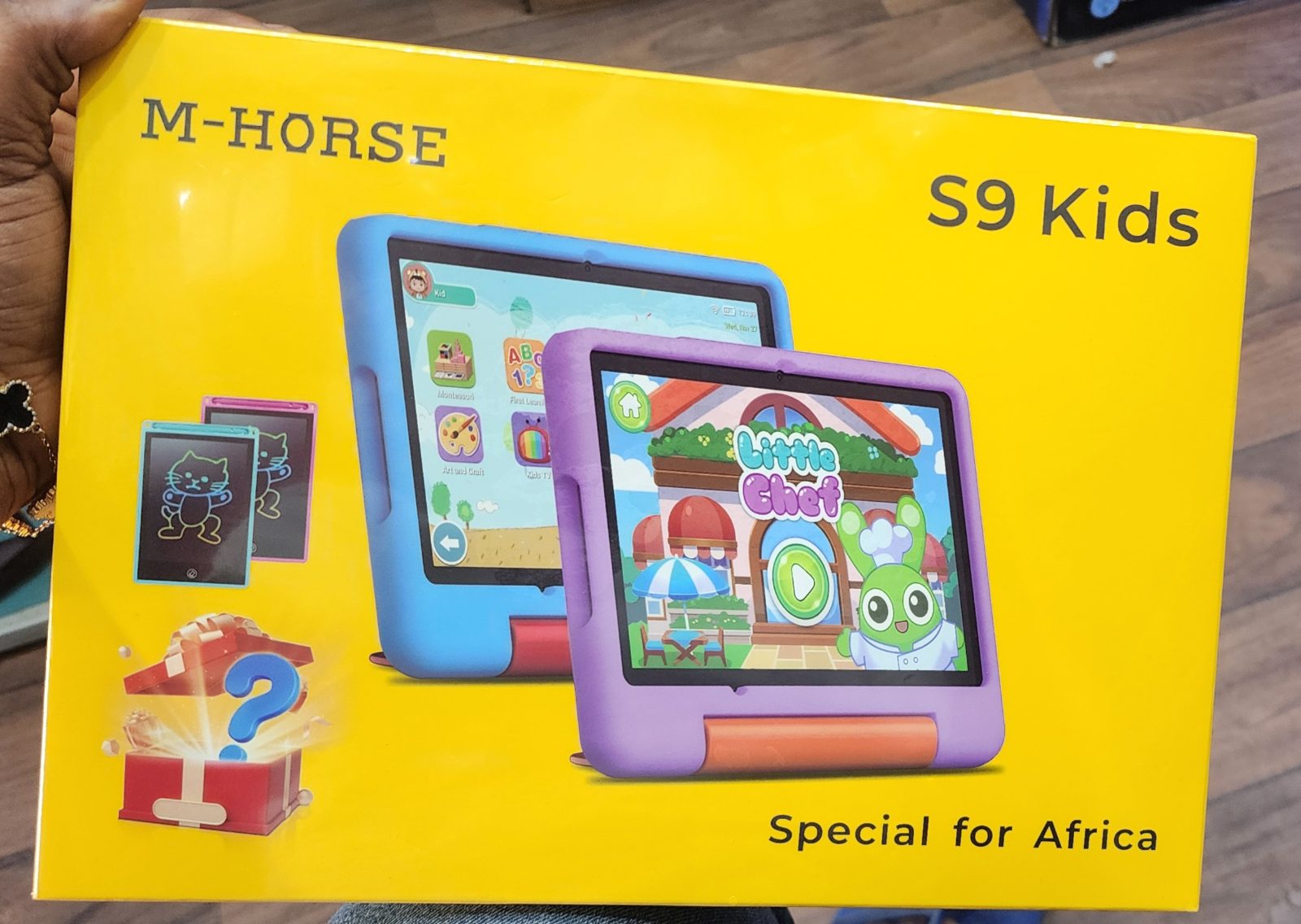M-horse s9kids 8GB Ram 128GB 10.1 inches SIM