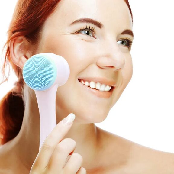 2-in-1 Facial Cleansing Brush - Deep Pore Clean &amp; Silicone Exfoliating Face Brush