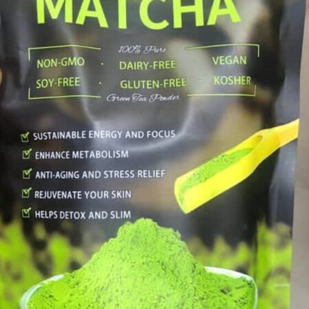Organic matcha powder tea