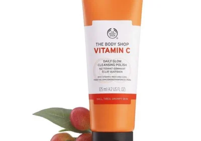 Vitamin-C-Daily-Glow-Cleansing-Polish