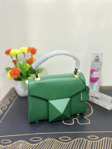 Green ladies hand bag