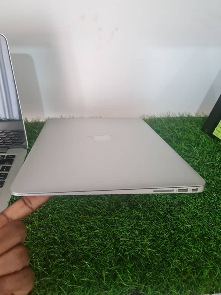 Apple MacBook 256gb Uk Used