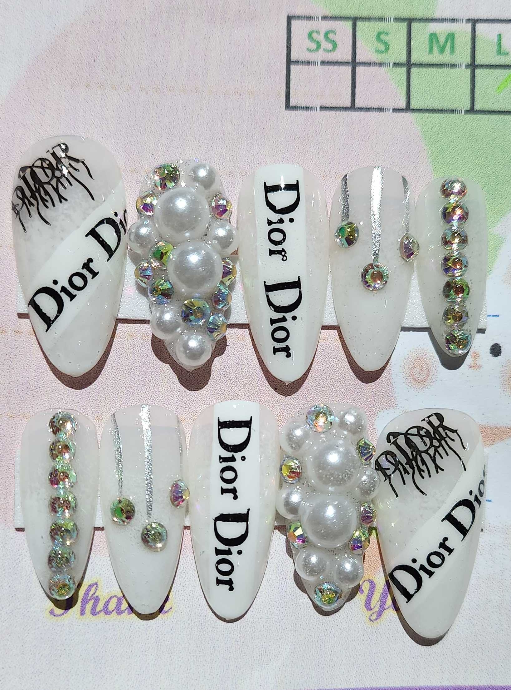 Strong short press on nails