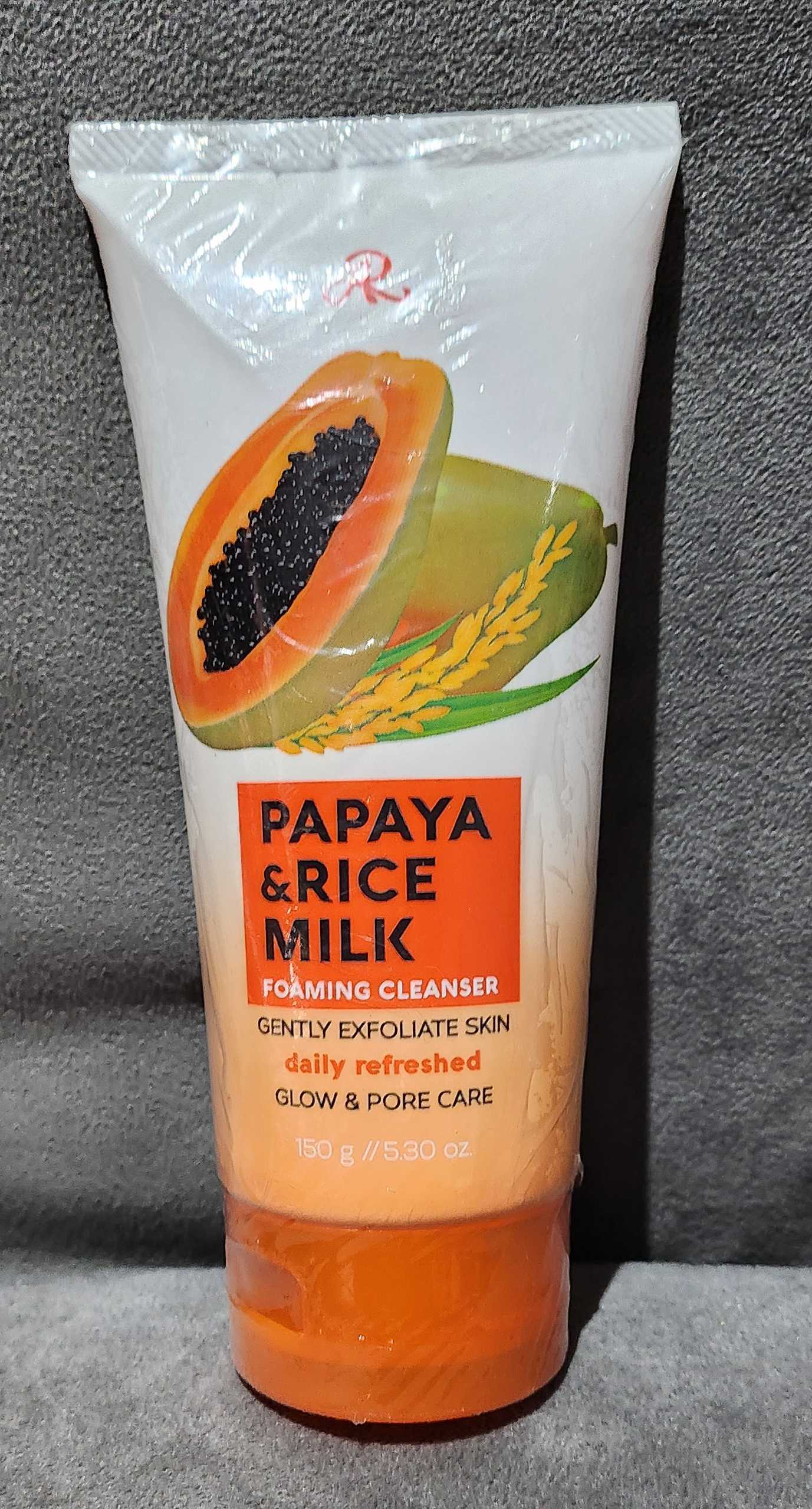 Papaya and Rice milk foaming cleanser