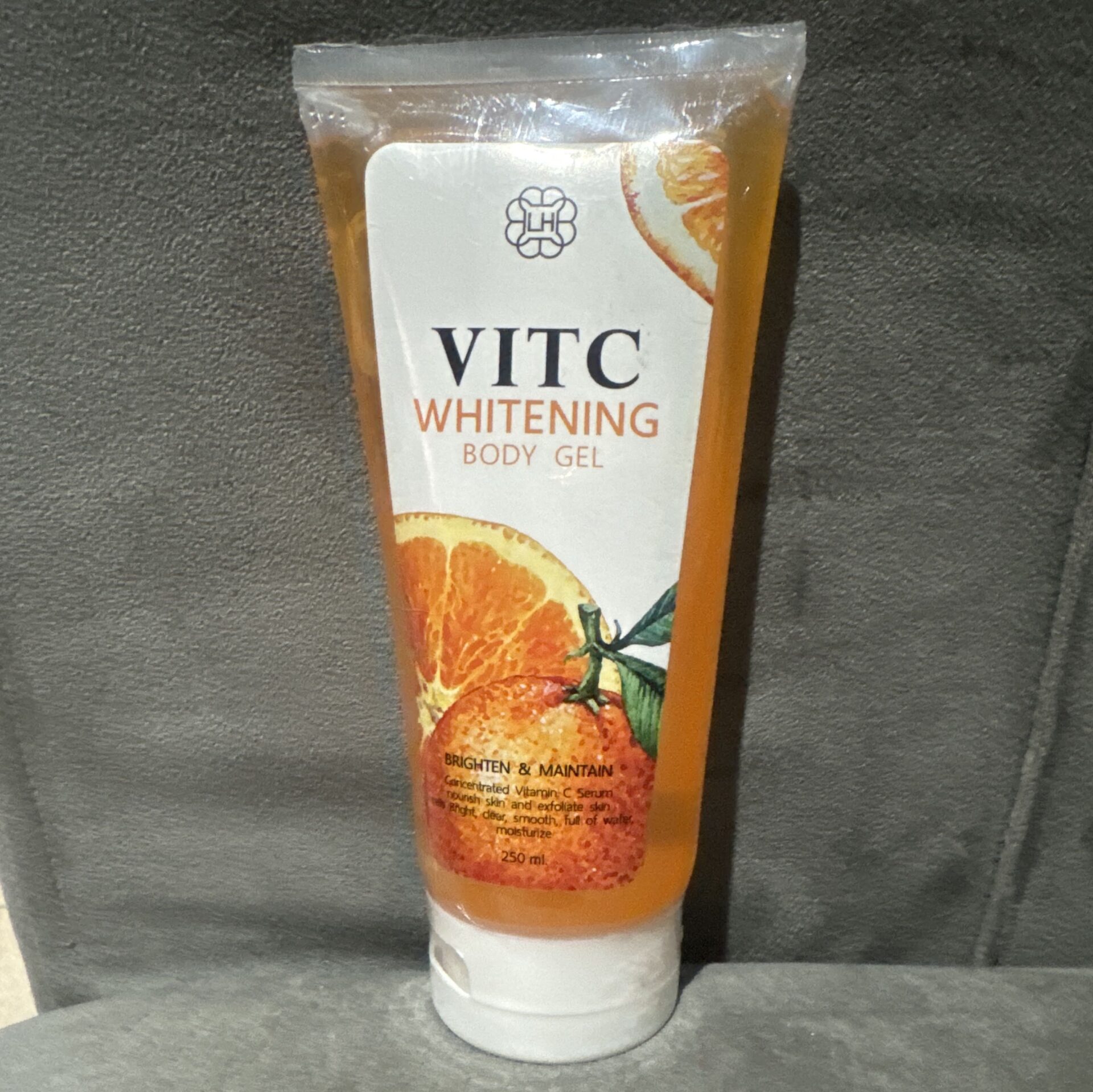 Vitc whitening body gel
