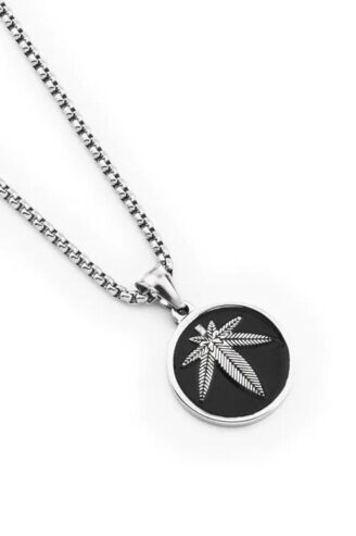 Mens elegant necklace