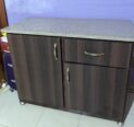 Kitchen Cupboard With Double Doors and One Drawer