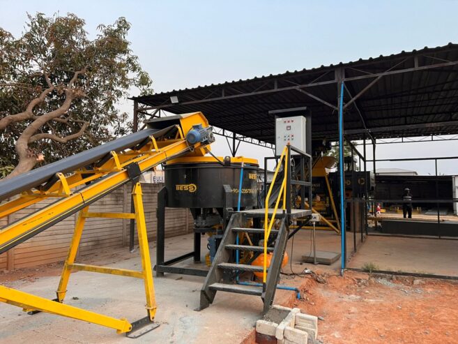 PRS 600 Concrete Block Machine: 6,000-12,000 Blocks/Day