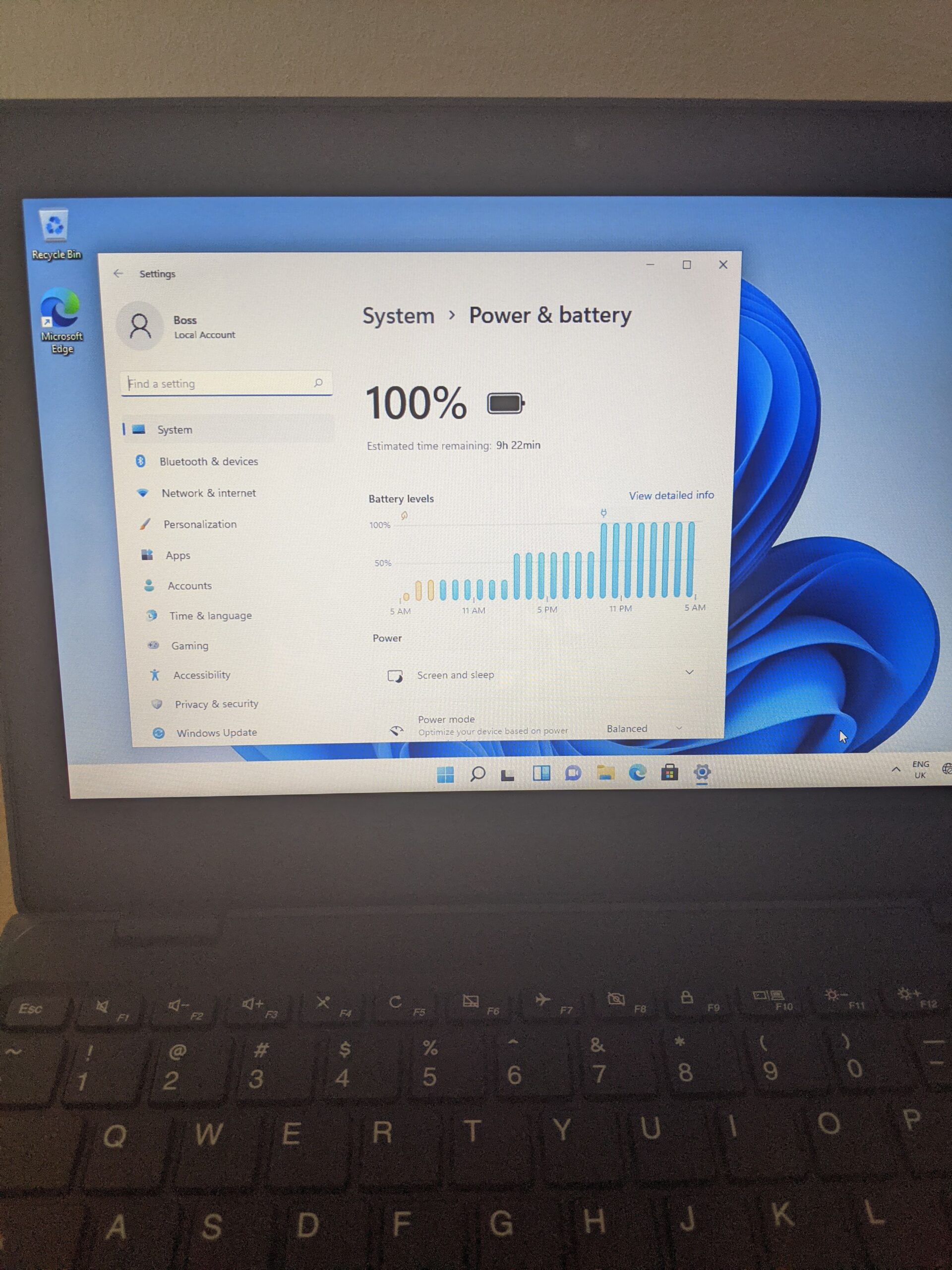 Lenovo 100E Laptop 4gb ram and 128gb SSD