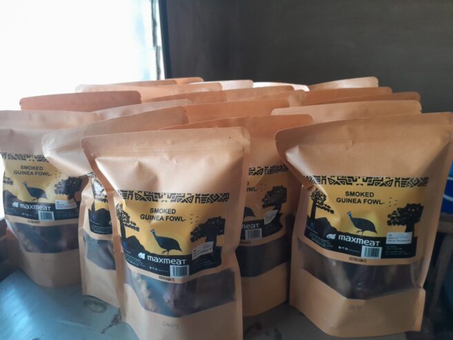 Maxmeat Smoked Guinea Fowl Meat 800 to 900g