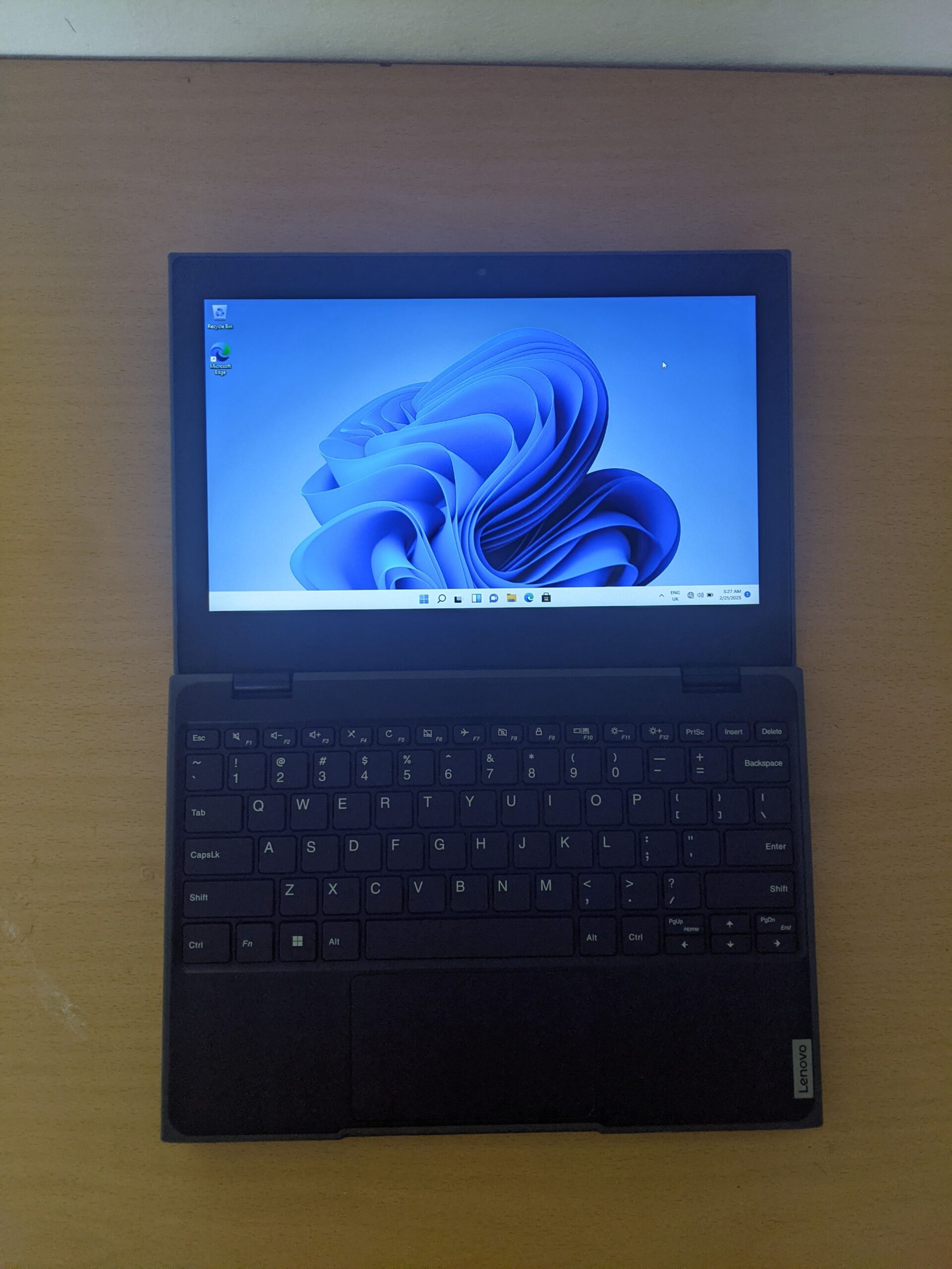 Lenovo 100E Laptop 4gb ram and 128gb SSD